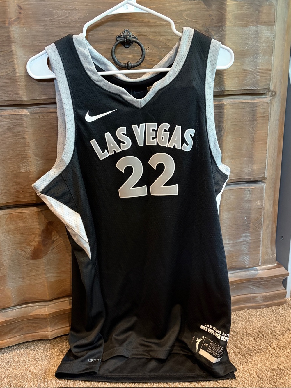 Nike Adult Las Vegas Aces A'ja Wilson #22 Explorer Jersey size medium